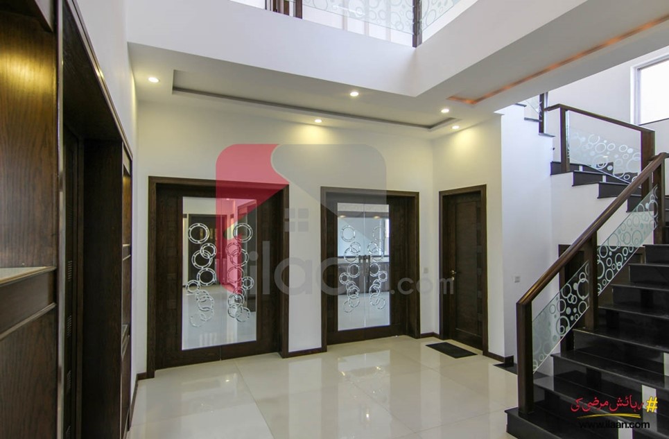 1 kanal 4 marla house available for sale in Block E, Phase 6, DHA, Lahore