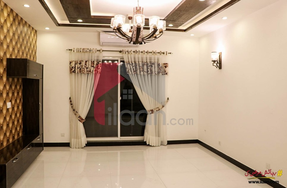 1 kanal house available for sale in Block B, Phase 1, State Life Housing Society, Lahore