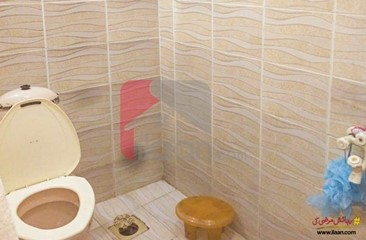 200 ( square yard ) house available for sale ( first floor ) in Gulistan-e-Johar, Karachi