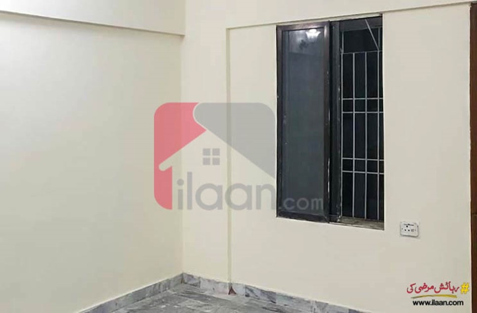 1500 ( sq.ft ) apartment for sale ( third floor ) in Safari Boulevard, Block 15, Gulistan-e-Johar, Karachi