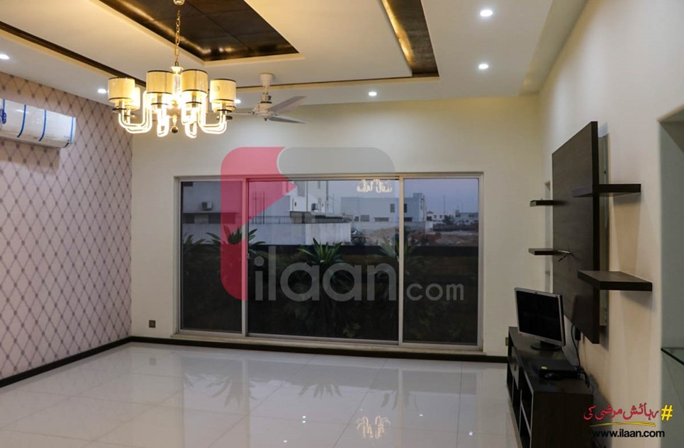 1 kanal house for sale in Block H, Phase 6, DHA, Lahore