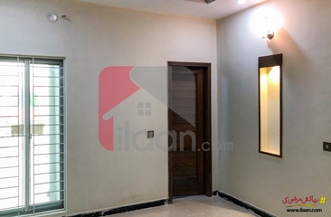 5.5 marla house for sale in Block Q, Johar Town, Lahore