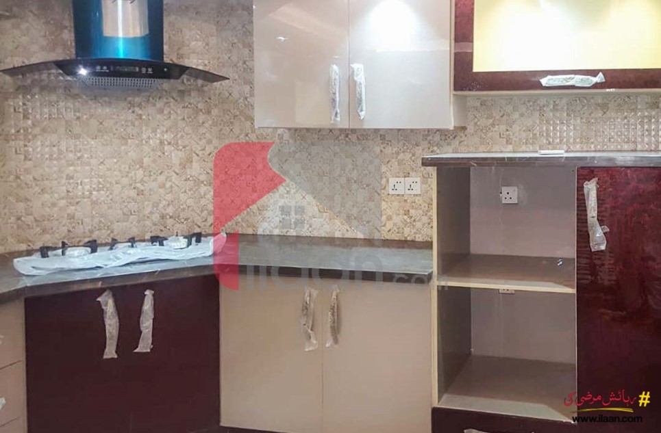 1800 ( sq.ft ) apartment for sale ( third floor ) in Seher Commercial Area, Phase 7, DHA, Karachi